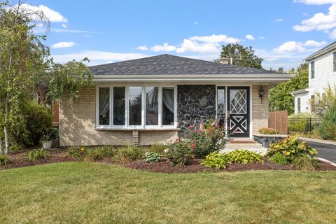 4612 Johnson Avenue Western Springs IL 60558