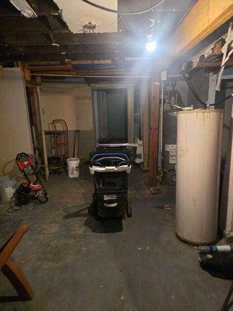 Tiny photo for 8237 S Burley Avenue, Chicago, IL 60617 (MLS # 12764495)