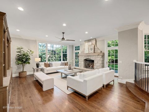 Tiny photo for 117 N Monroe Street, Hinsdale, IL 60521 (MLS # 12496639)