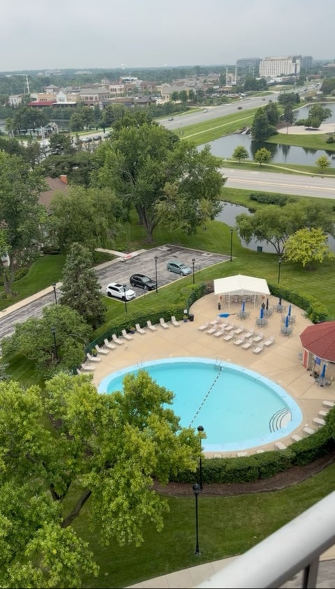 Tiny photo for 20 N Tower Road #10M, Oak Brook, IL 60523 (MLS # 12776158)