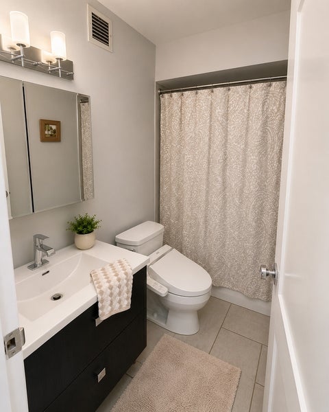 Tiny photo for 20 N Tower Road #10M, Oak Brook, IL 60523 (MLS # 12776158)