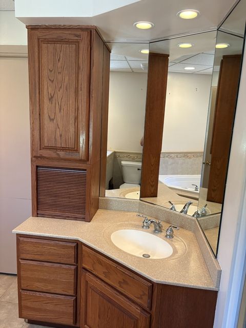 Tiny photo for 4706 Wyoming Way, Crystal Lake, IL 60012 (MLS # 12494022)