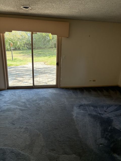 Tiny photo for 4706 Wyoming Way, Crystal Lake, IL 60012 (MLS # 12494022)