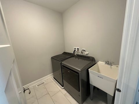 Tiny photo for 769 W Fairway Drive, Addison, IL 60101 (MLS # 12496799)