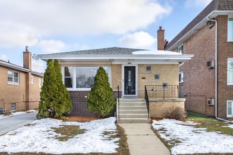 415 Yates Avenue Calumet City IL 60409