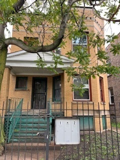 3516 W Polk Street Chicago IL 60624