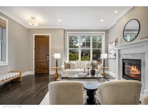 Tiny photo for 1712 W Fletcher Street, Chicago, IL 60657 (MLS # 12461050)