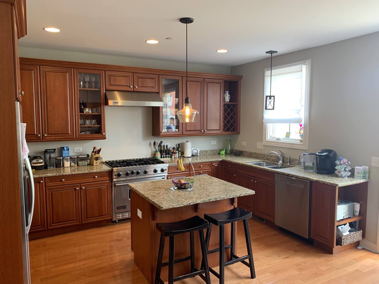 15 BUSSE Highway