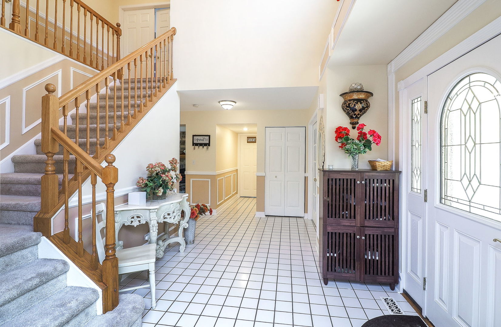 1362 Nightingale Lane
