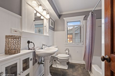 Tiny photo for 9435 Central Park Avenue, Evanston, IL 60203 (MLS # 12521491)