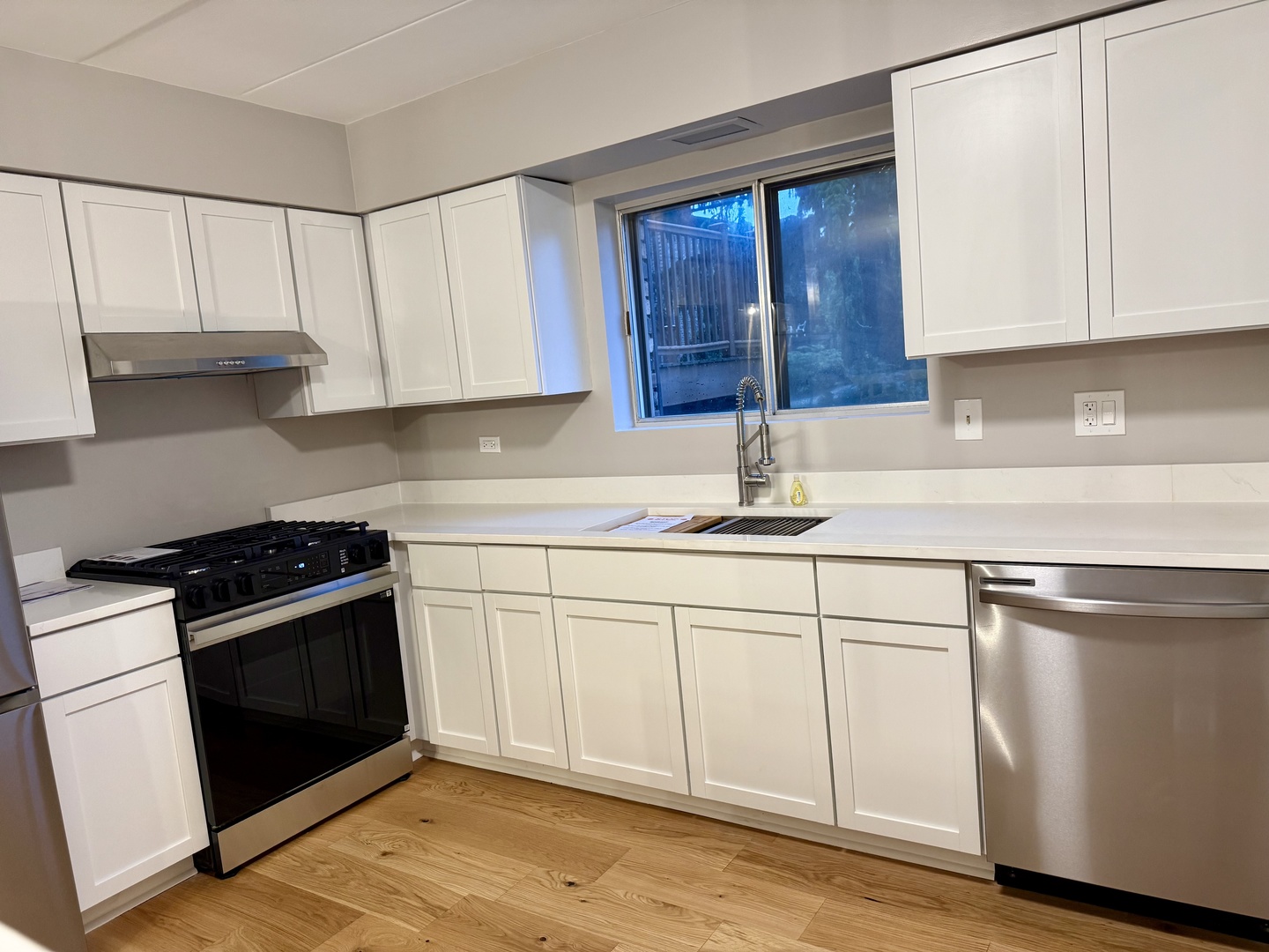 61 W Pier Drive 101