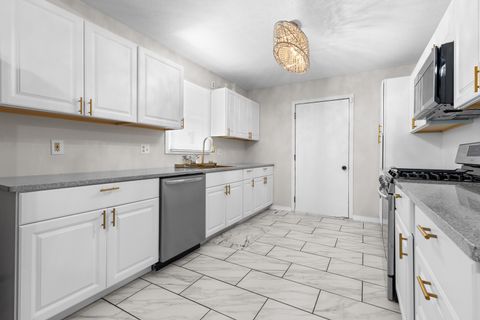 Tiny photo for 200 Bounty Drive NE, Poplar Grove, IL 61065 (MLS # 12598053)