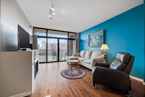 Tiny photo for 3232 N Halsted Street #D407, Chicago, IL 60657 (MLS # 12589663)