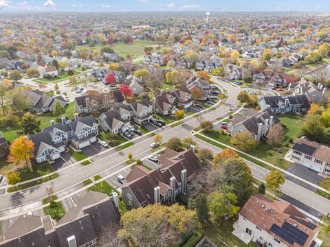 Tiny photo for 647 Kingsbridge Drive, Carol Stream, IL 60188 (MLS # 12509362)