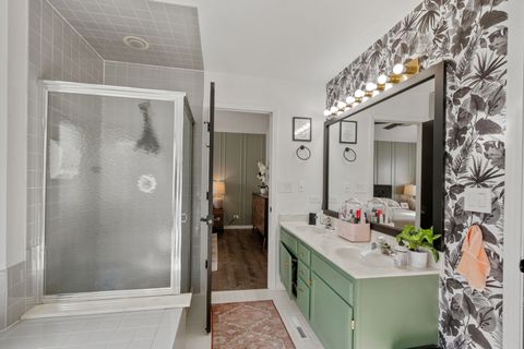 Tiny photo for 647 Kingsbridge Drive, Carol Stream, IL 60188 (MLS # 12509362)