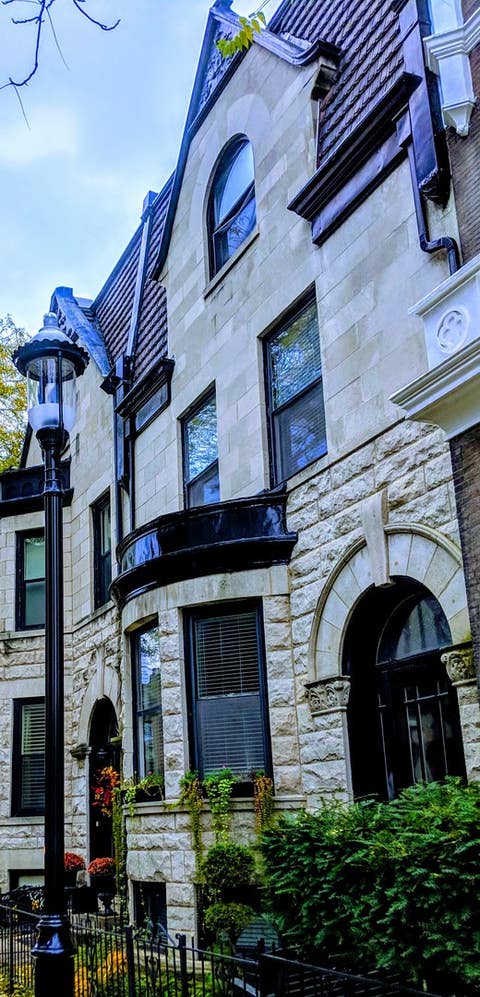 Photo of 3823 N Alta Vista Terrace, Chicago, IL 60613 (MLS # 12741737)