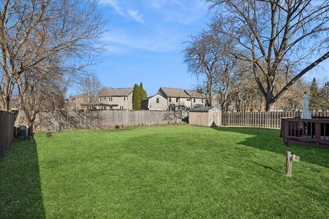 Tiny photo for 1137 Crimson Court, Naperville, IL 60564 (MLS # 12569574)