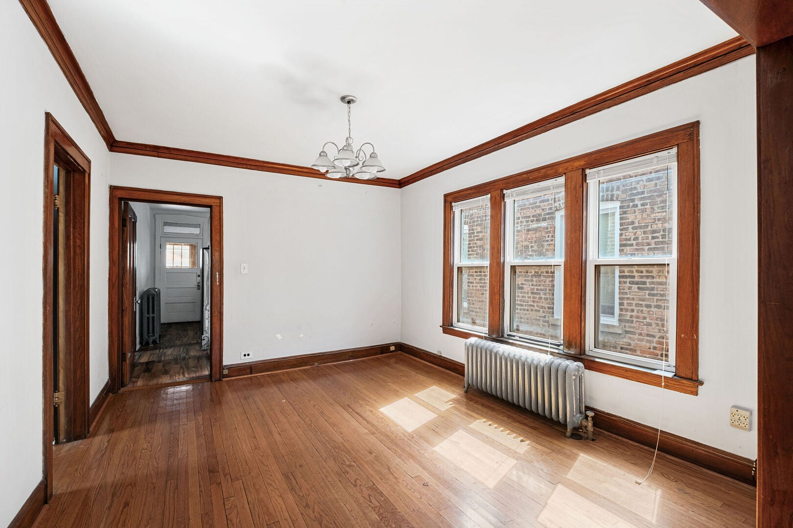 2019 N Leclaire Avenue