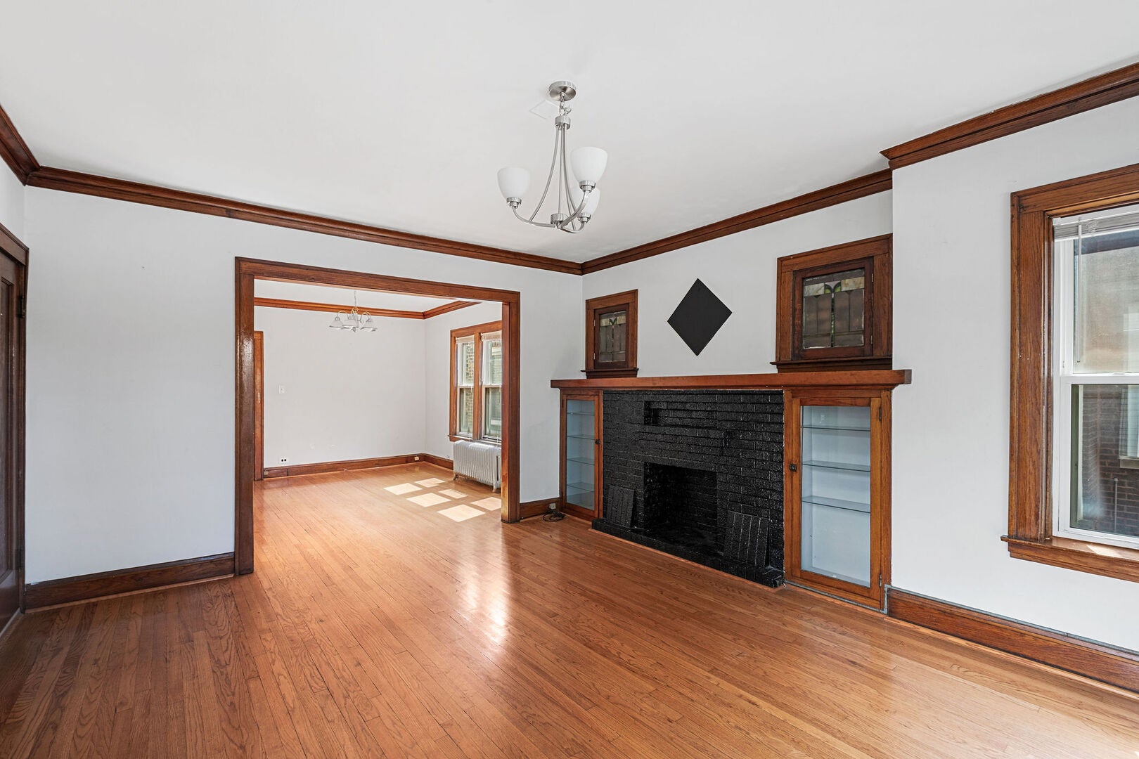 2019 N Leclaire Avenue