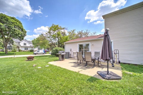 Tiny photo for 1111 Plum Grove Circle, Buffalo Grove, IL 60089 (MLS # 12743655)