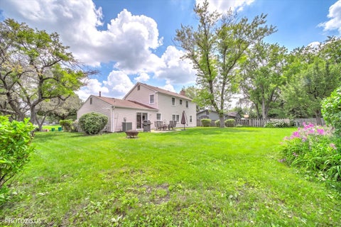 Tiny photo for 1111 Plum Grove Circle, Buffalo Grove, IL 60089 (MLS # 12743655)