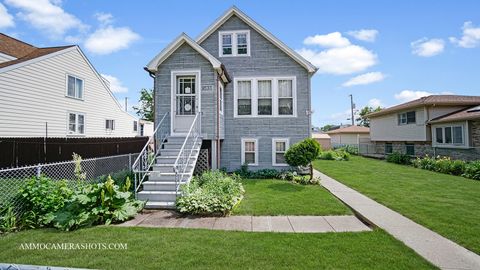 A home in Evergreen Park