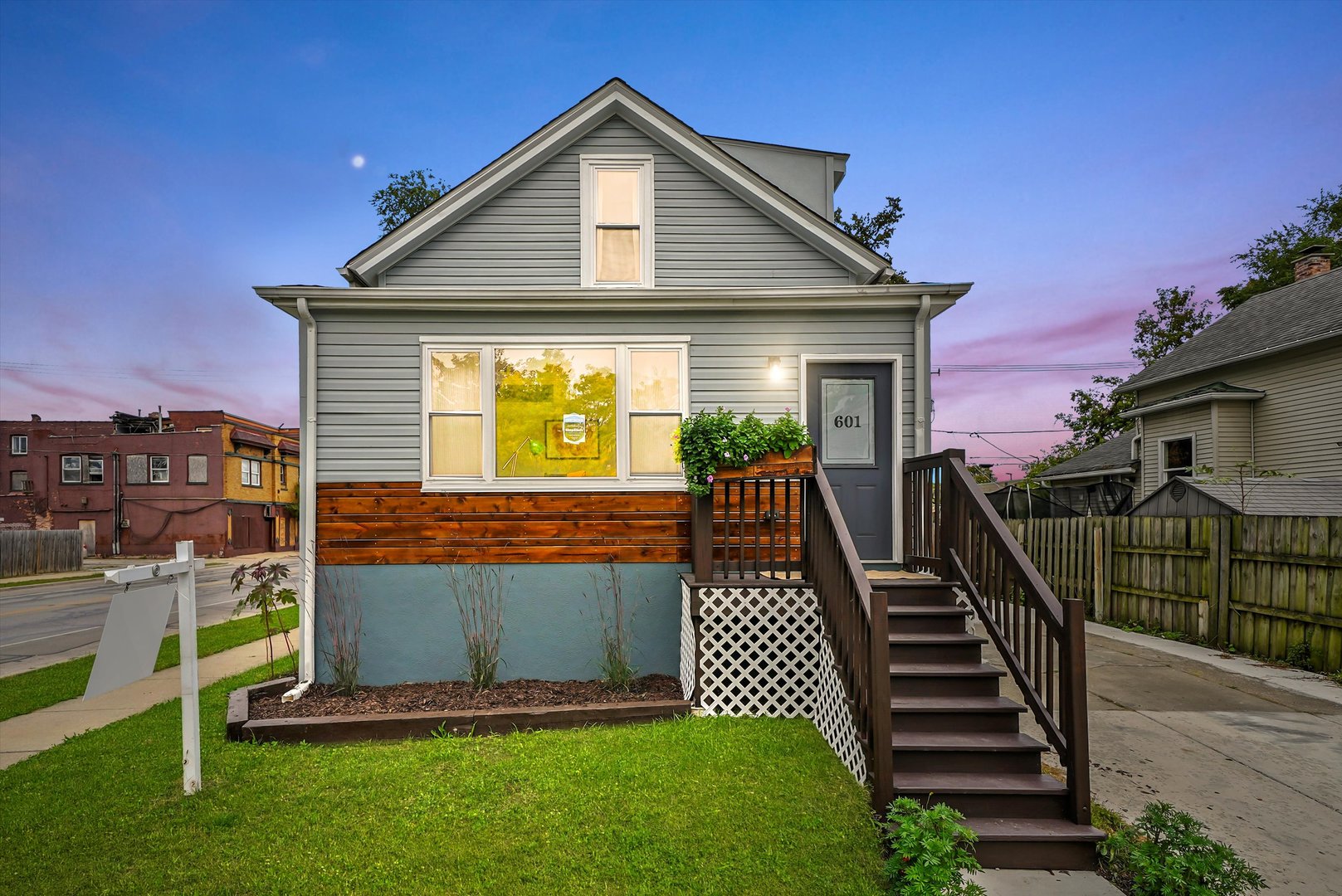 601 S 6th Avenue
