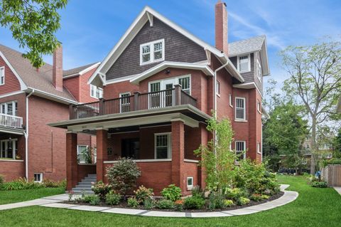 1823 Wesley Avenue G Evanston IL 60201