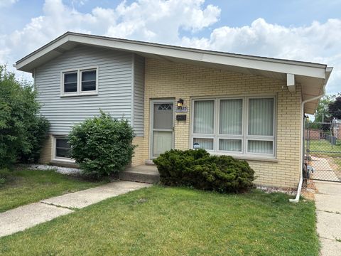 Photo of 14325 Kedvale Avenue, Midlothian, IL 60445 (MLS # 12670629)