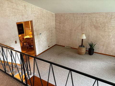 Tiny photo for 14325 Kedvale Avenue, Midlothian, IL 60445 (MLS # 12670629)