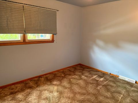 Tiny photo for 14325 Kedvale Avenue, Midlothian, IL 60445 (MLS # 12670629)