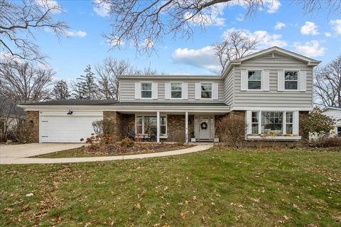 520 Standish Drive Deerfield IL 60015