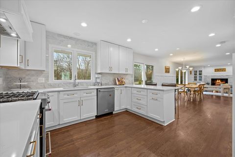 Tiny photo for 520 Standish Drive, Deerfield, IL 60015 (MLS # 12534122)