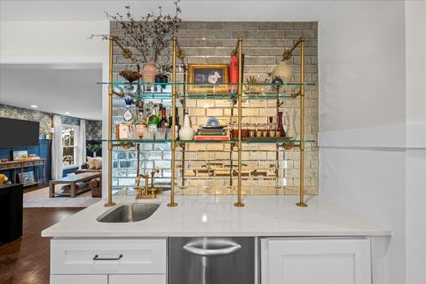 Tiny photo for 520 Standish Drive, Deerfield, IL 60015 (MLS # 12534122)