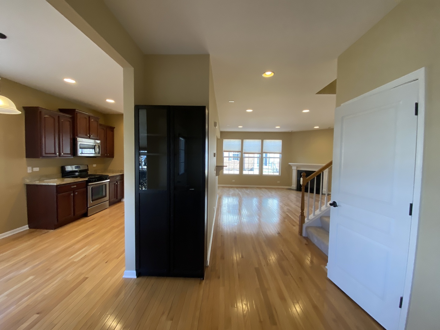 10S417 Carrington Circle