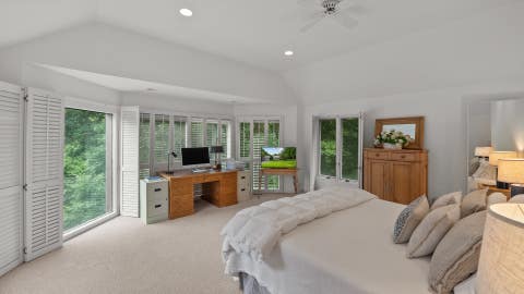 Tiny photo for 107 N Mayflower Road, Lake Forest, IL 60045 (MLS # 12714632)