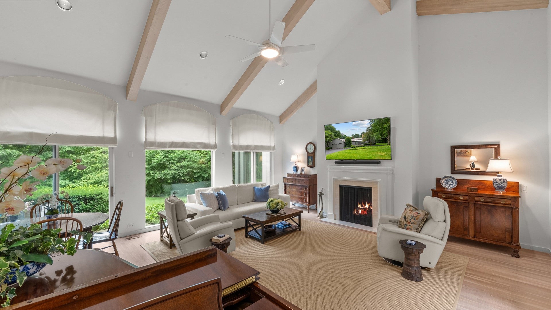 107 N Mayflower Road