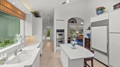 Tiny photo for 107 N Mayflower Road, Lake Forest, IL 60045 (MLS # 12714632)