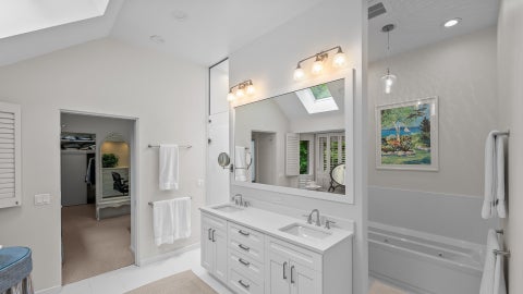 Tiny photo for 107 N Mayflower Road, Lake Forest, IL 60045 (MLS # 12714632)