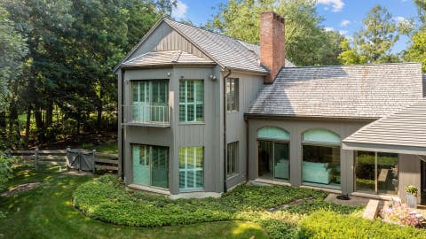 Tiny photo for 107 N Mayflower Road, Lake Forest, IL 60045 (MLS # 12714632)