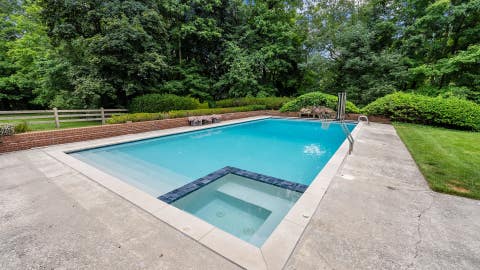 Tiny photo for 107 N Mayflower Road, Lake Forest, IL 60045 (MLS # 12714632)
