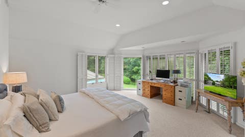 Tiny photo for 107 N Mayflower Road, Lake Forest, IL 60045 (MLS # 12714632)
