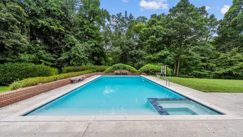 Tiny photo for 107 N Mayflower Road, Lake Forest, IL 60045 (MLS # 12714632)