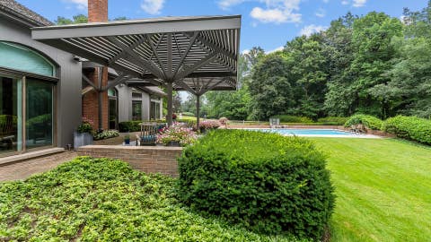 Tiny photo for 107 N Mayflower Road, Lake Forest, IL 60045 (MLS # 12714632)