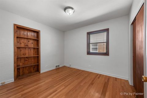 Tiny photo for 2130 Mandel Avenue, Westchester, IL 60154 (MLS # 12463360)