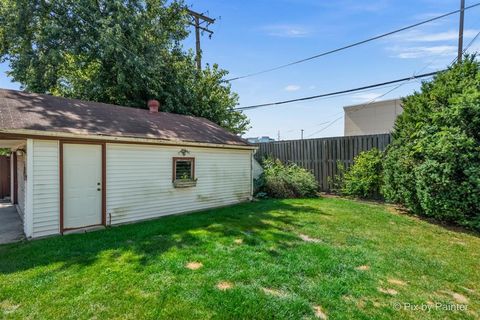 Tiny photo for 2130 Mandel Avenue, Westchester, IL 60154 (MLS # 12463360)