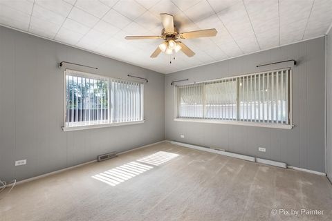 Tiny photo for 2130 Mandel Avenue, Westchester, IL 60154 (MLS # 12463360)