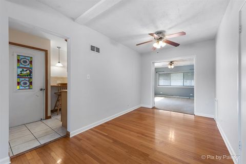 Tiny photo for 2130 Mandel Avenue, Westchester, IL 60154 (MLS # 12463360)