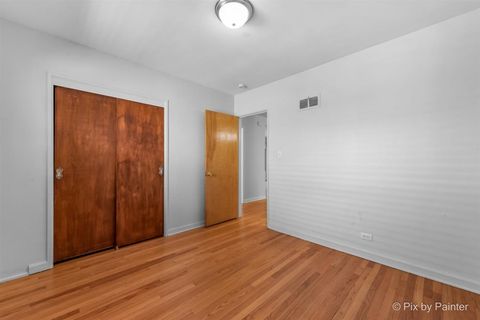 Tiny photo for 2130 Mandel Avenue, Westchester, IL 60154 (MLS # 12463360)
