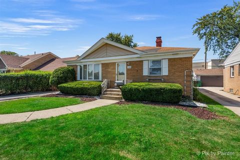 Tiny photo for 2130 Mandel Avenue, Westchester, IL 60154 (MLS # 12463360)